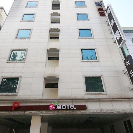 Lee Motel Yeosu Extérieur photo